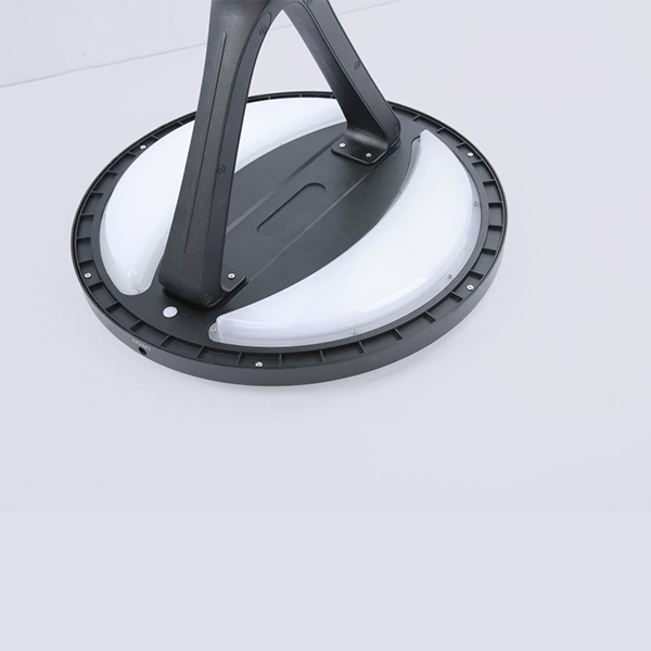 太阳能行人灯超级月亮