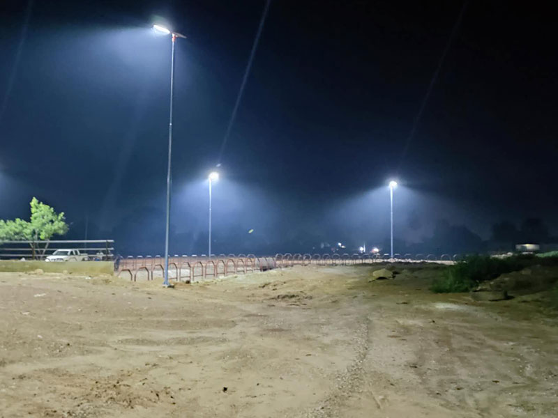 布基納法索 80W 一體化太陽能路燈